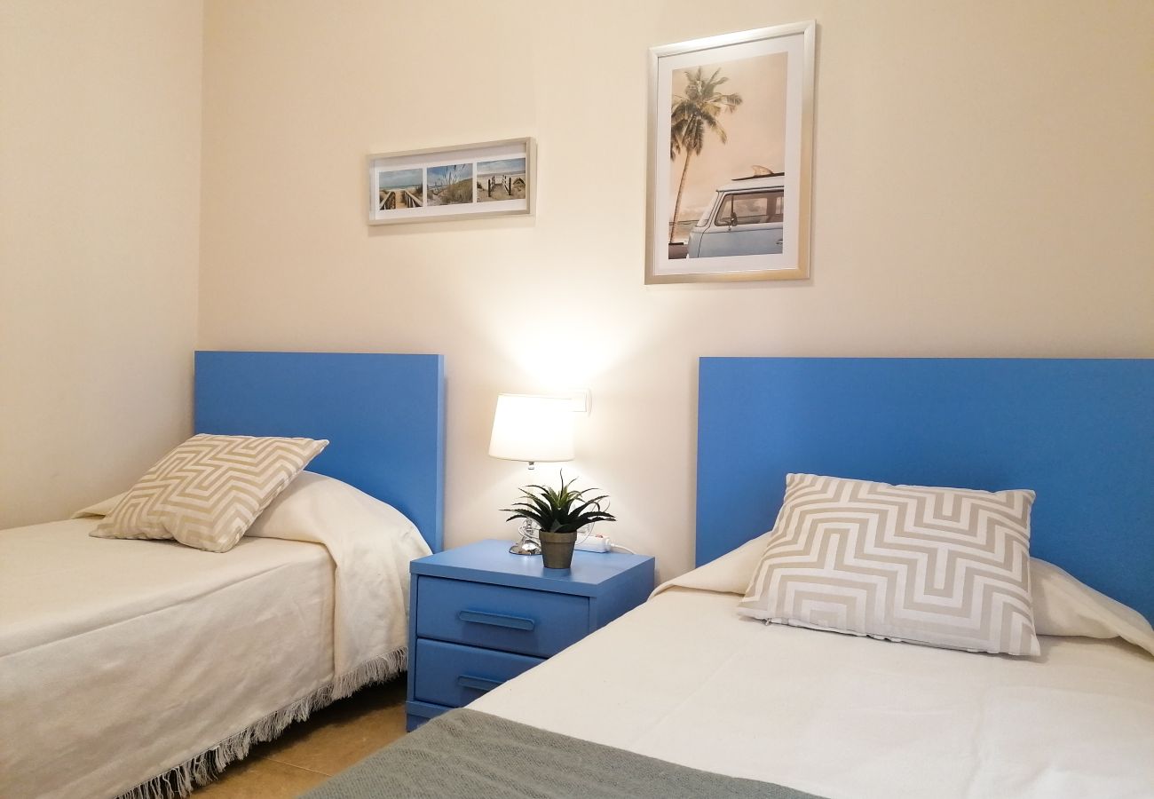 Ferienwohnung in Calpe / Calp - A16 EDIFICIO PORTO AZUL 1ºB