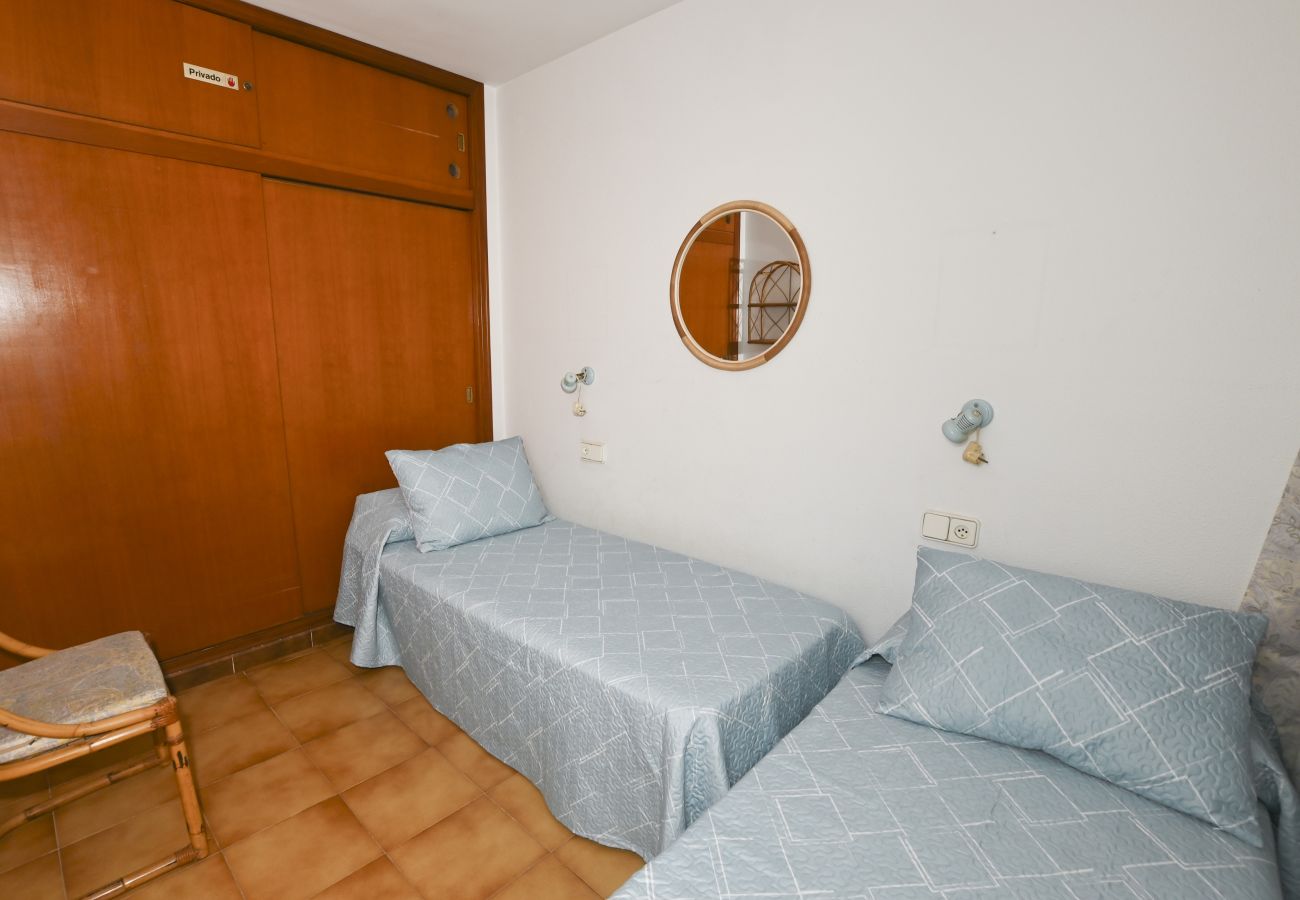 Ferienwohnung in Calpe / Calp - A112 CARIBE PLAYA 5º D